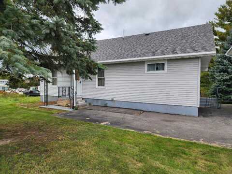 29 Smith Rd., Massena, NY 13662