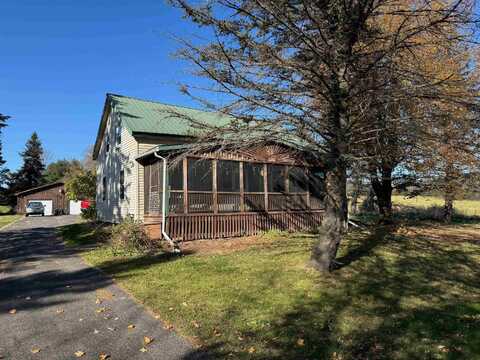 955 Raquette River Rd., Massena, NY 13662