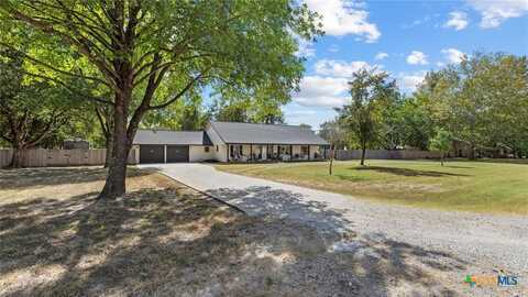 207 Woodlake Drive, McQueeney, TX 78123