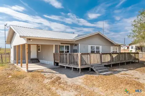 3300 State Highway 95, Shiner, TX 77984