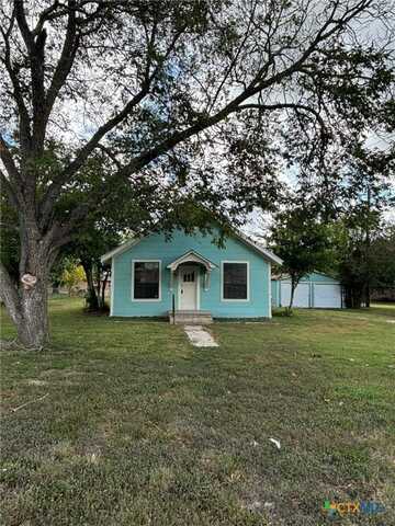 2018 Harwood Road, Gonzales, TX 78629