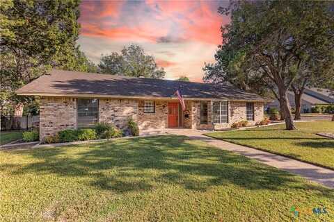 811 Trail Crest Drive, Harker Heights, TX 76548