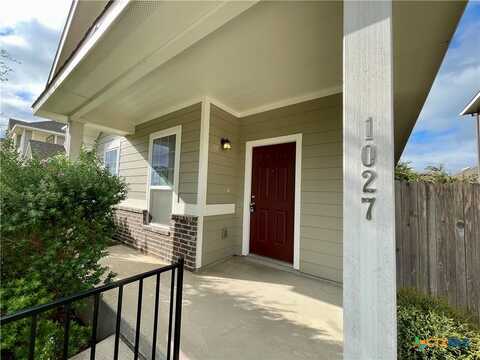 1027 Sand Post Place, San Marcos, TX 78666