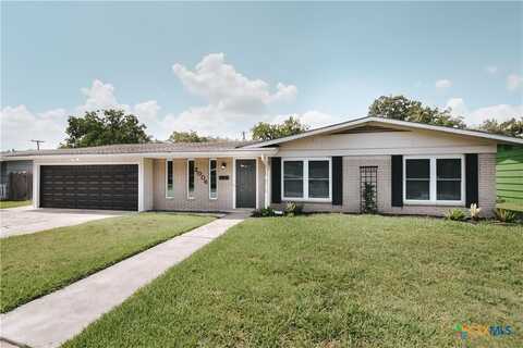 2004 E Loma Vista Avenue, Victoria, TX 77901