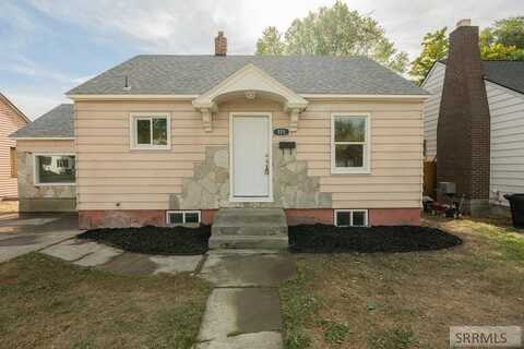 171 W 14th Street, Idaho Falls, ID 83402