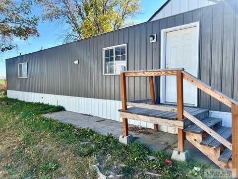 540 Hwy 26, Blackfoot, ID 83221