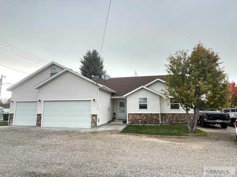 1419 Larry Lane, Blackfoot, ID 83221