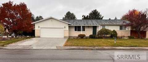 615 Leona Circle, Idaho Falls, ID 83404