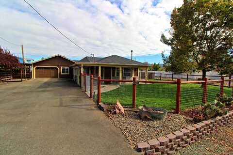 1317 Annabelle Lane, Grants Pass, OR 97527