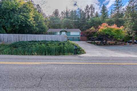 6645 Pioneer Road, Medford, OR 97501