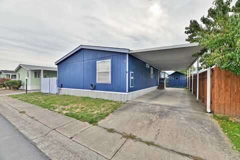 1570 S Peach Street, Medford, OR 97501