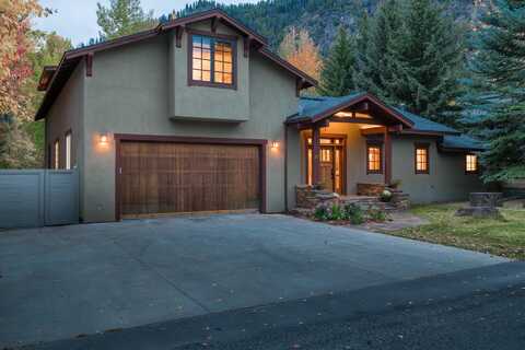 110 Buss Elle Dr, Ketchum, ID 83340