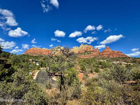 1027 E Park Ridge Drive, Sedona, AZ 86336