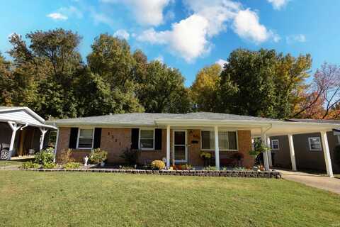 1311 Western Hills Drive, Evansville, IN 47720