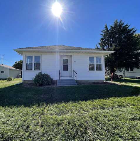 207 W 11th Street, Bicknell, IN 47512