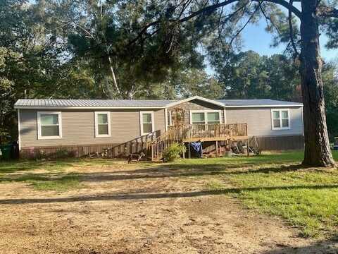 2462 Beard Rd. NE, Wesson, MS 39191