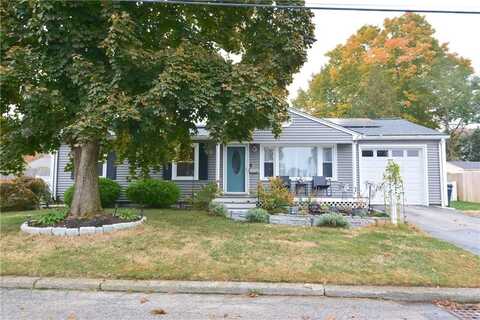 27 Primrose Drive, East Providence, RI 02915