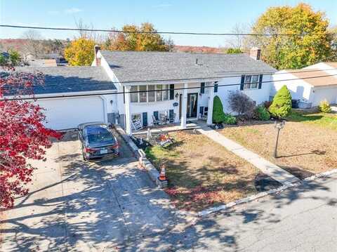 5 Twins Lane, North Providence, RI 02904