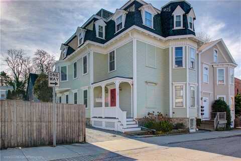 109 Church Street, Newport, RI 02840