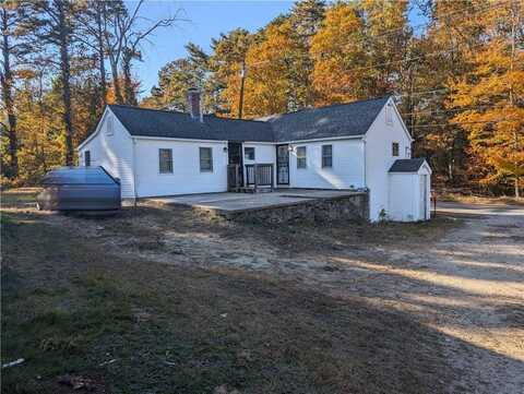 13 Plainfield Pike, Foster, RI 02825