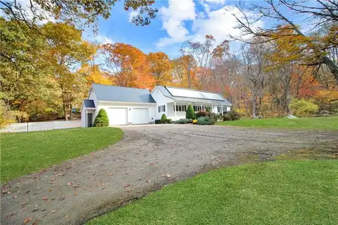 141 Dunns Corner Road, Westerly, RI 02891