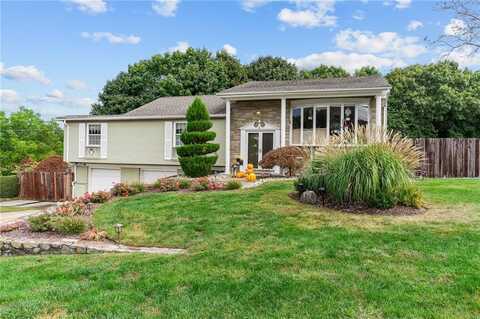 22 Gesmondi Drive, Johnston, RI 02919