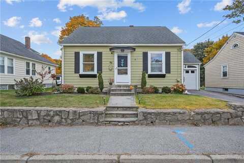 68 Dean Avenue, Smithfield, RI 02917