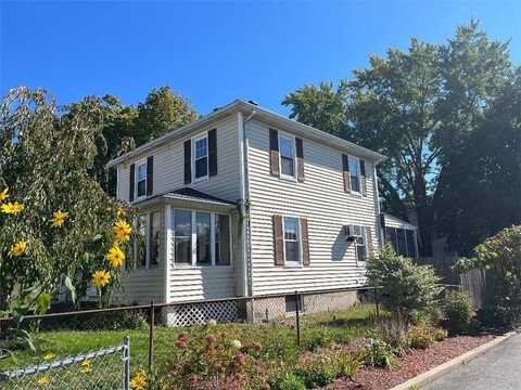 10 Pleasant Street, Cumberland, RI 02864