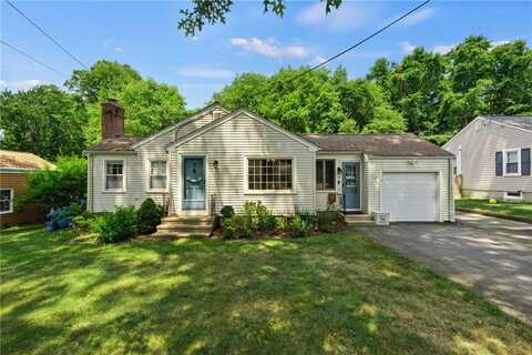 9 Milton Road, Barrington, RI 02806