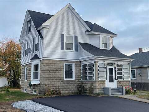 106 Crescent Road, Pawtucket, RI 02861