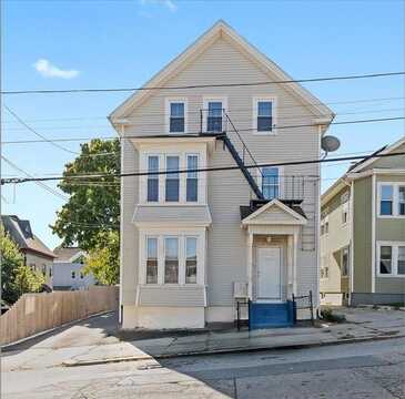 12 CAMBRIDGE Street, Providence, RI 02908