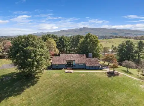 145 Scenic View Circle, Wytheville, VA 24382