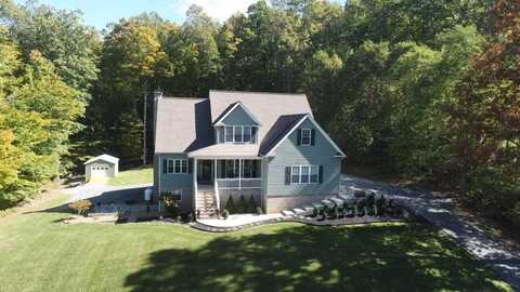 685 Forest Hills Drive, Pounding Mill, VA 24637