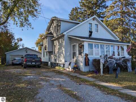 514 S Bullock Street, Whittemore, MI 48770