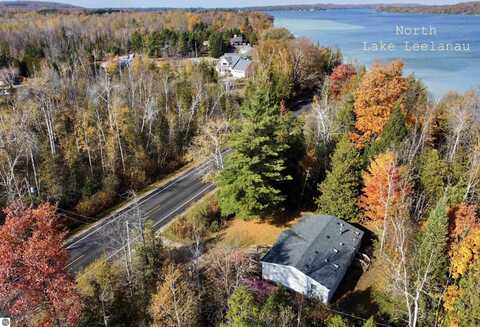 580 N Popp Road, Lake Leelanau, MI 49653