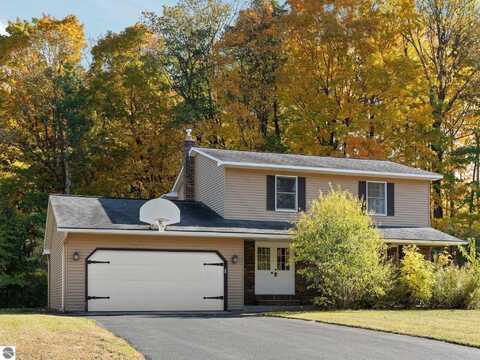 2716 Shenandoah Drive, Traverse City, MI 49685