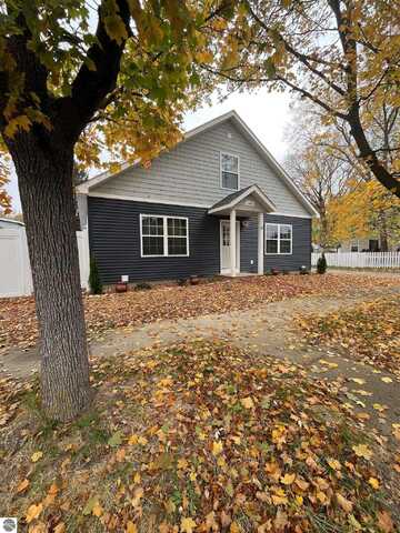 1006 Bruce Street, Mount Pleasant, MI 48858