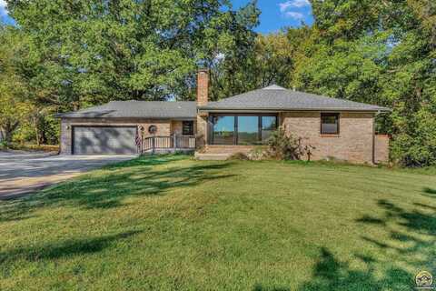 3329 NW Brickyard RD, Topeka, KS 66618