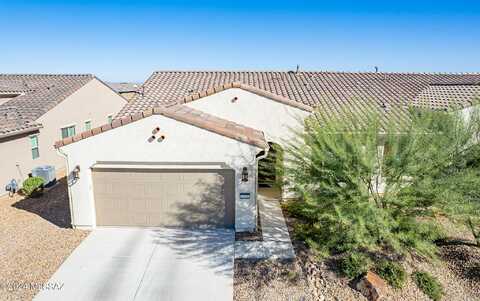 1429 E Basalt Drive, Green Valley, AZ 85614