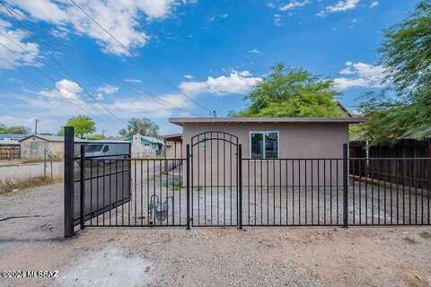 221 E Jacinto Street, Tucson, AZ 85705