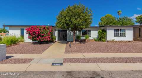 9307 E Barbara Jean Place, Tucson, AZ 85710