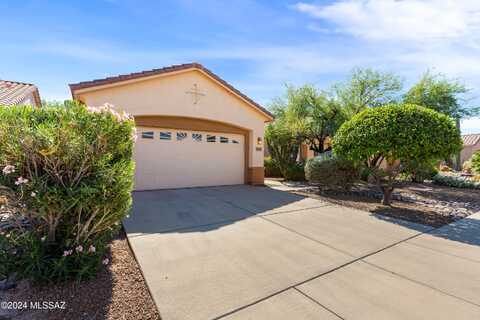 7485 W Suncatcher Drive, Tucson, AZ 85743