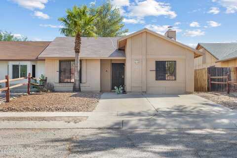 4765 S Windrose Drive, Tucson, AZ 85730