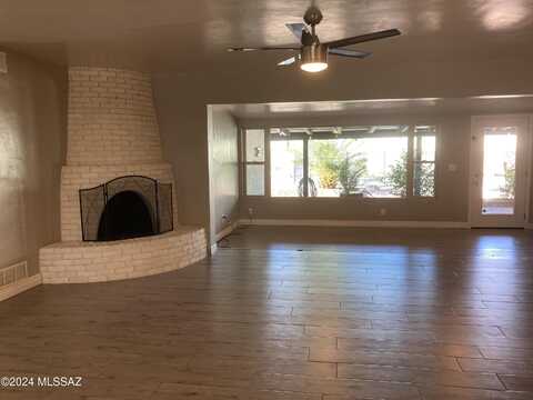 2919 E Toledo Place, Tucson, AZ 85716