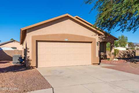 8835 E Lions Spring Place, Tucson, AZ 85747