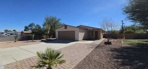 5745 S Hildreth Avenue, Tucson, AZ 85746