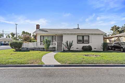 920 Claire Avenue, Corcoran, CA 93212