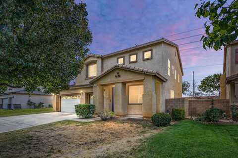 5832 Spice Street, Lancaster, CA 93535