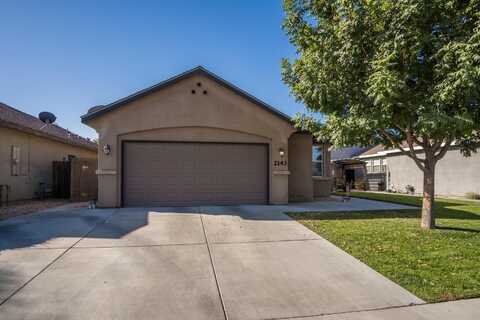 2143 W Clare Avenue, Porterville, CA 93257