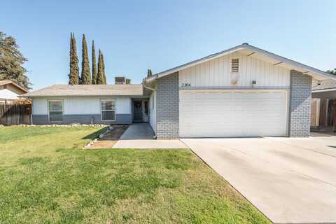 2306 S Memory Street, Visalia, CA 93277